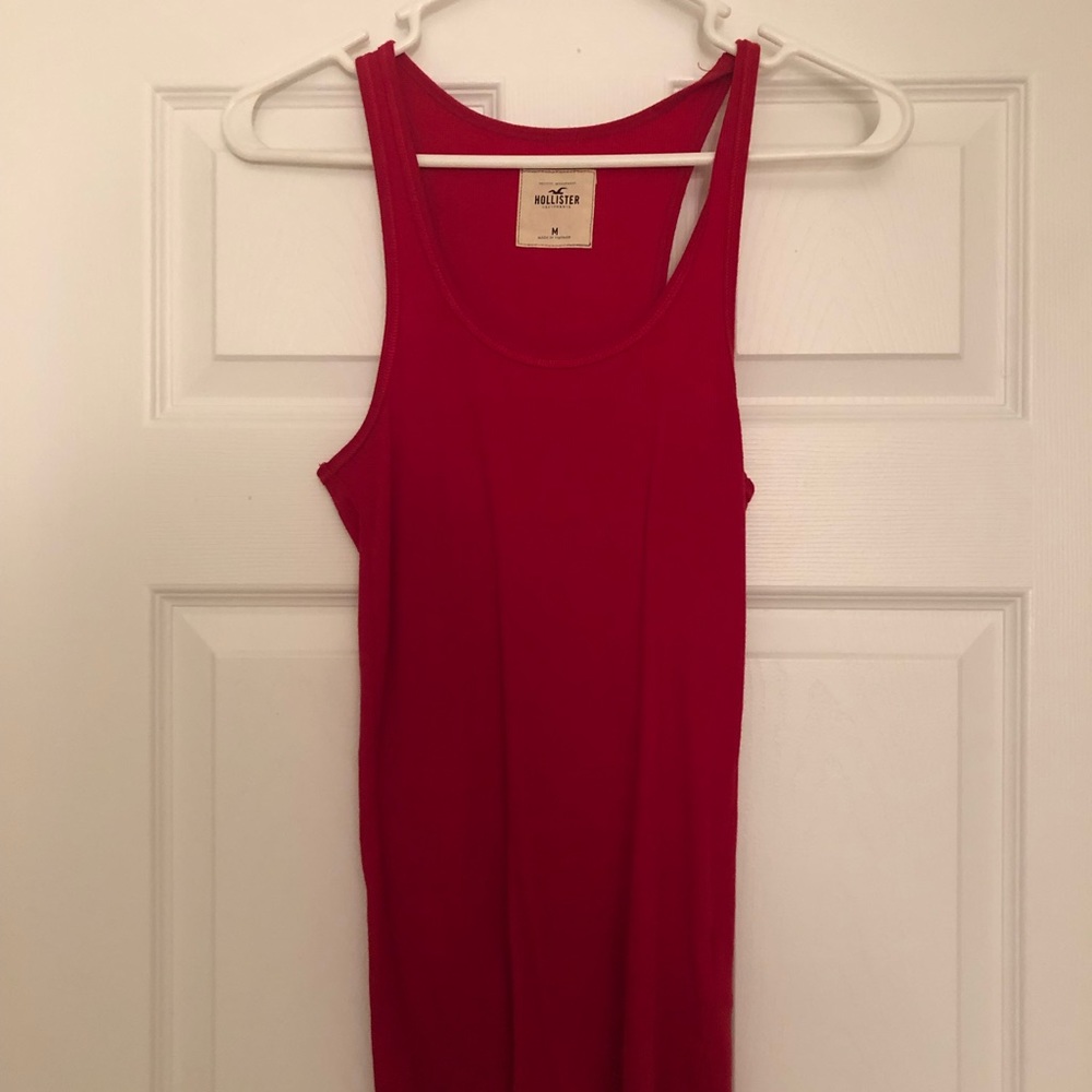 MOVING MAKE AN OFFER 🚛  Hollister Red Tank